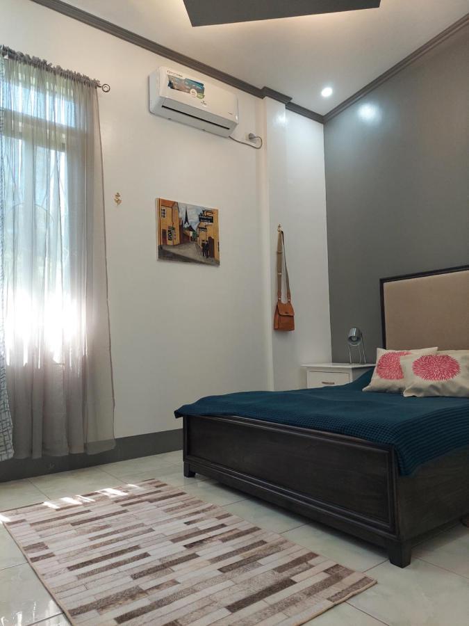 Matteo'S Hus Villa Rental Zamboanguita  外观 照片