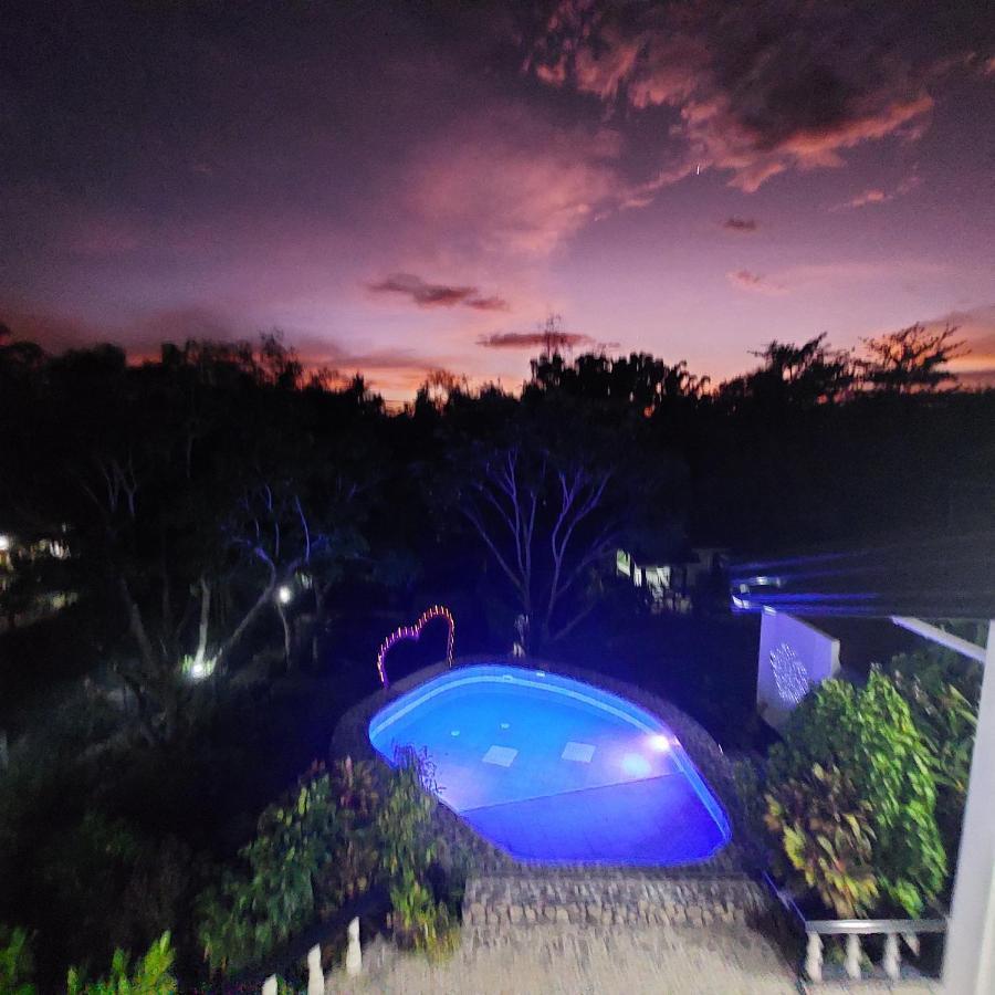 Matteo'S Hus Villa Rental Zamboanguita  外观 照片